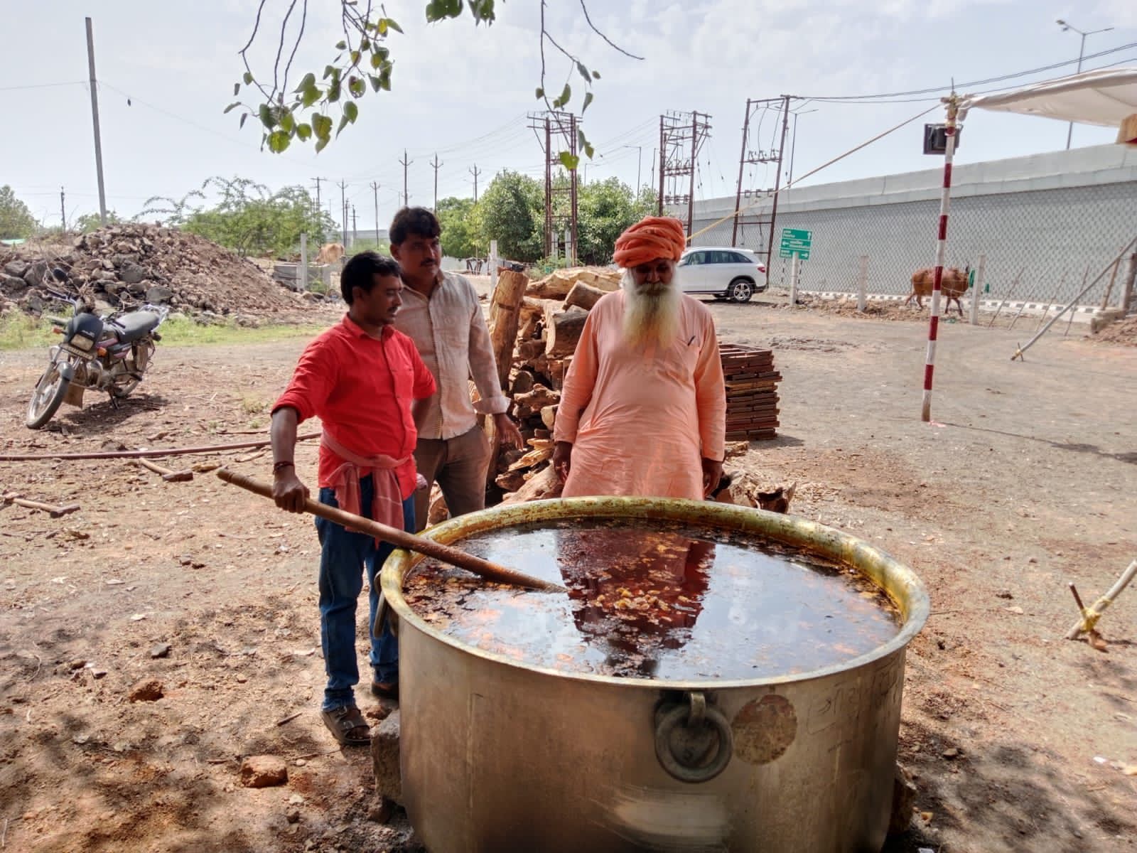 સિંદૂર રસપાન — શ્રી ફુલલિયા હનુમાન