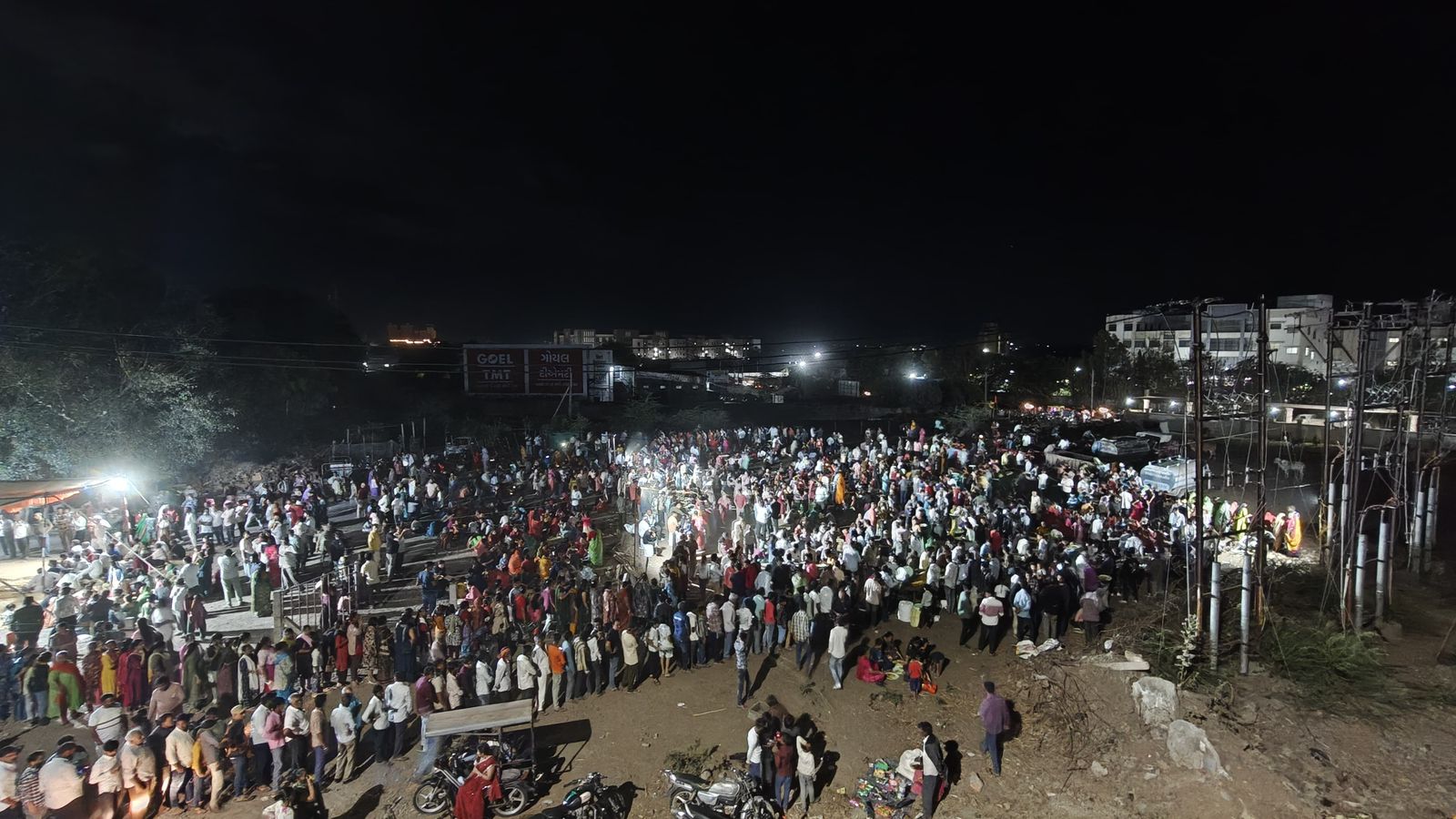 આરતી — શ્રી ફુલલિયા હનુમાન
